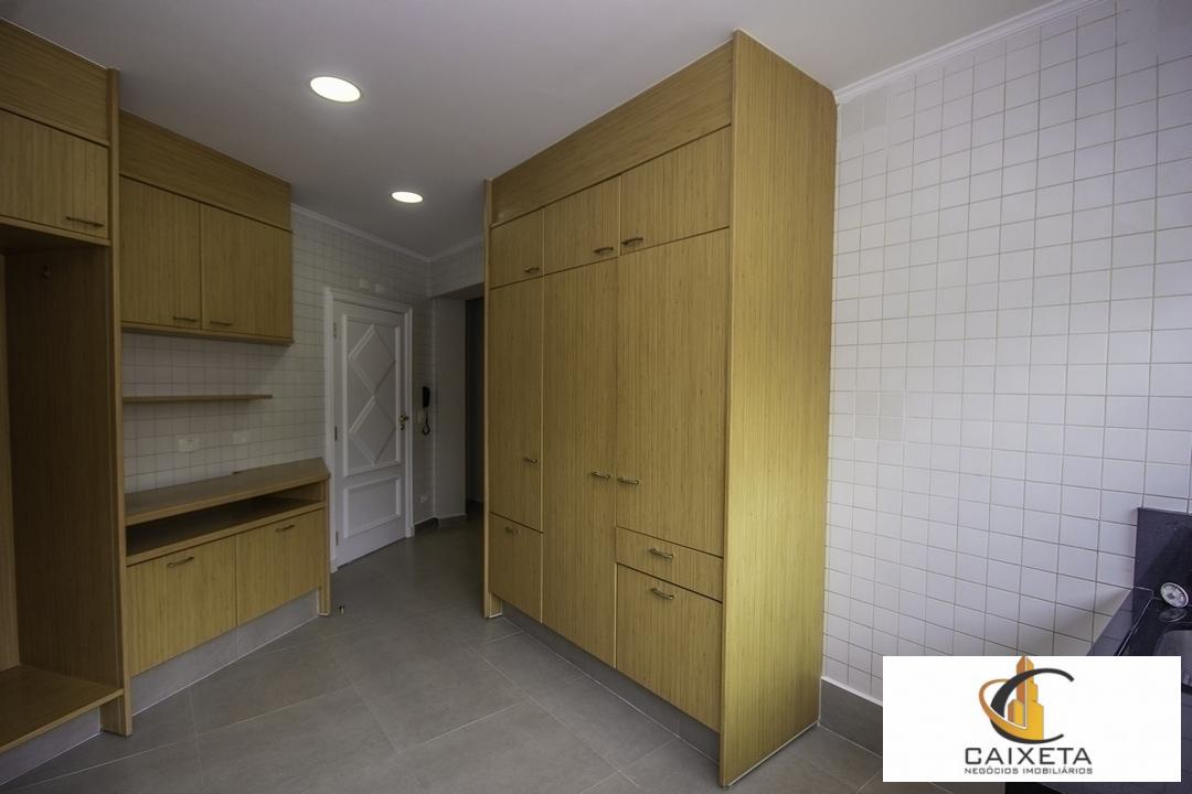 Apartamento à venda com 6 quartos, 492m² - Foto 5