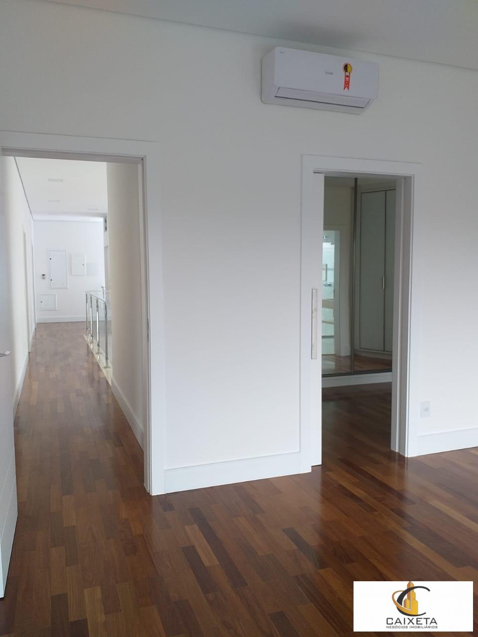 Casa à venda com 4 quartos, 800m² - Foto 56