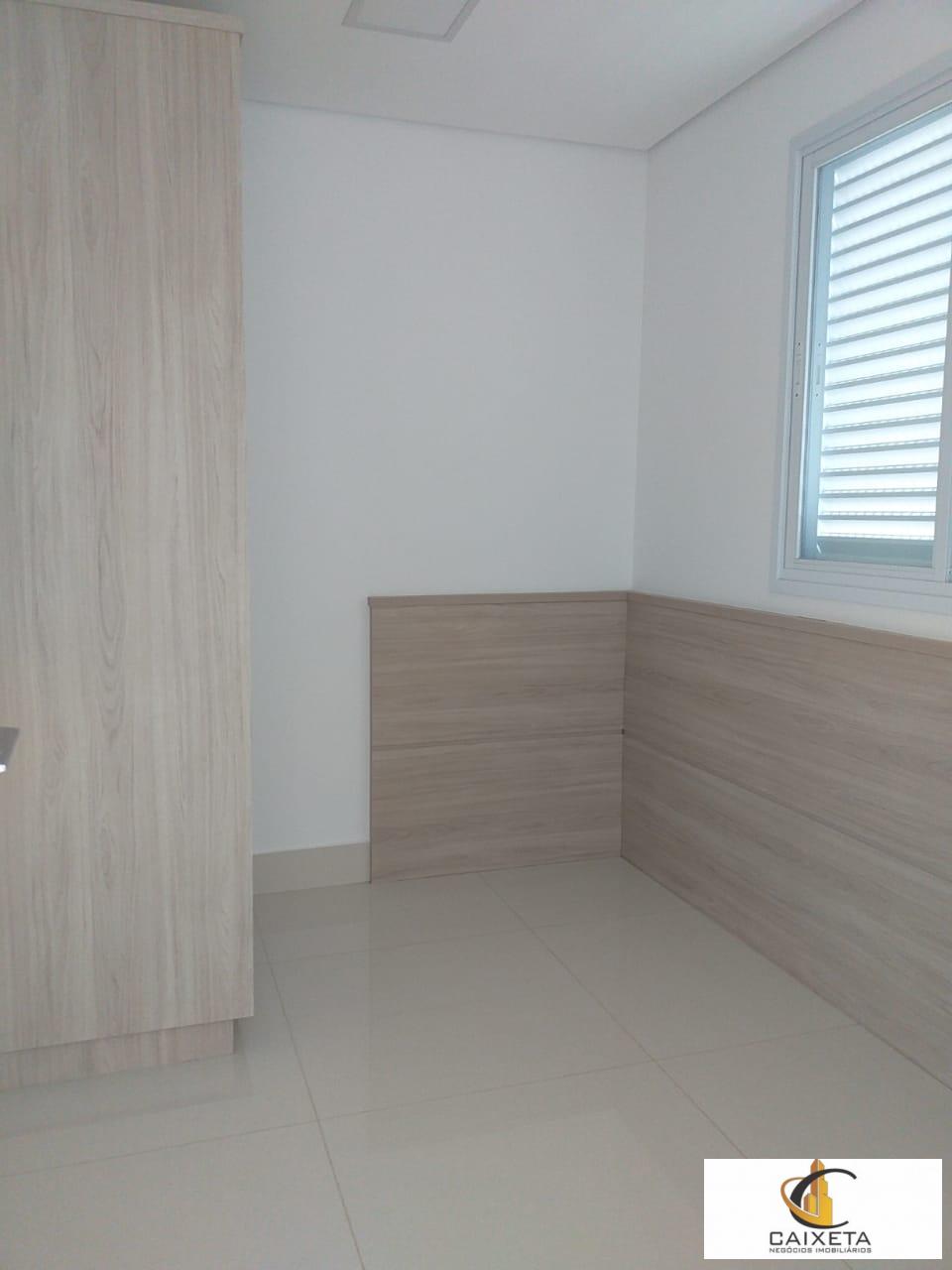 Casa à venda com 4 quartos, 800m² - Foto 23