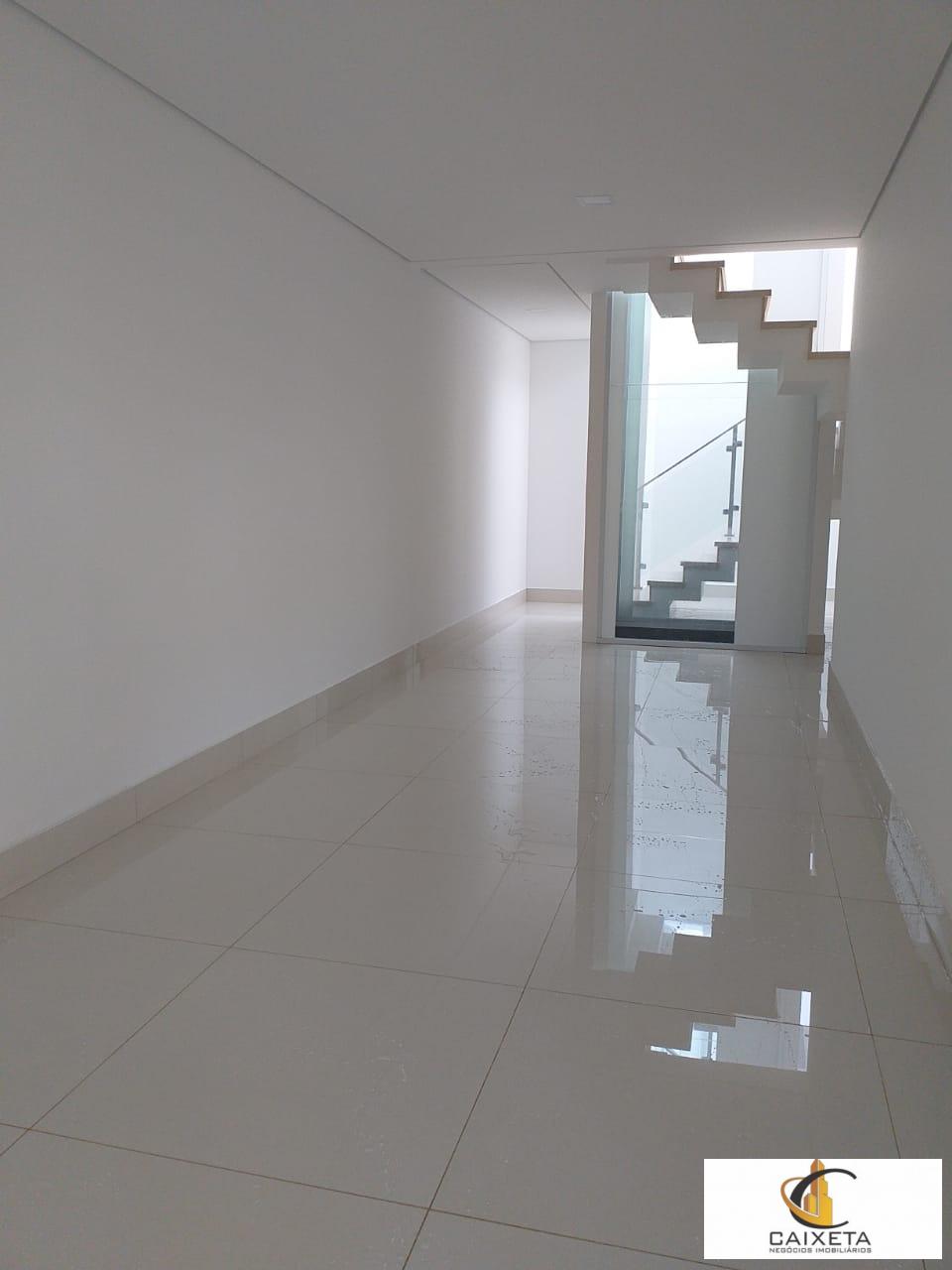 Casa à venda com 4 quartos, 800m² - Foto 59