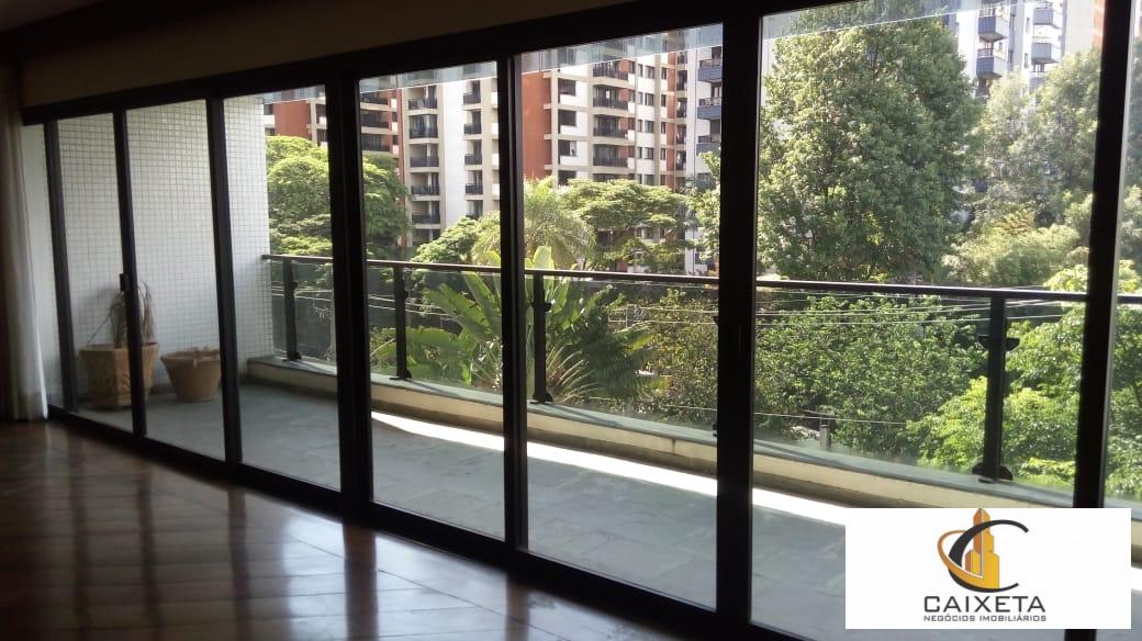 Apartamento à venda com 4 quartos, 298m² - Foto 2