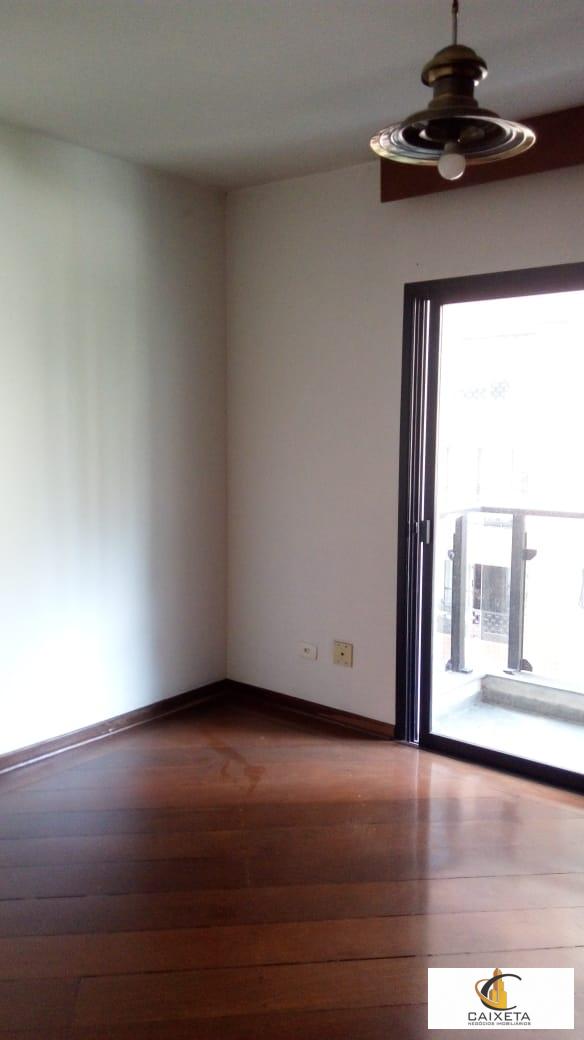 Apartamento à venda com 4 quartos, 298m² - Foto 5