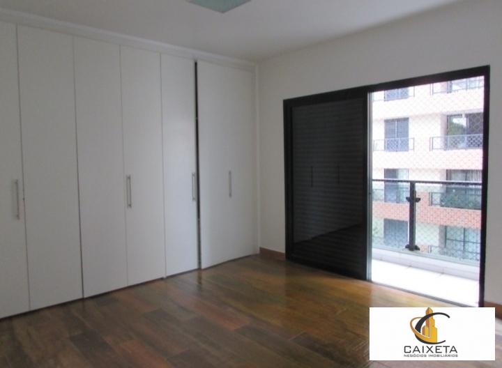 Apartamento à venda com 4 quartos, 289m² - Foto 6