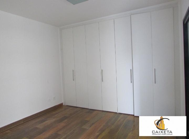 Apartamento à venda com 4 quartos, 289m² - Foto 17