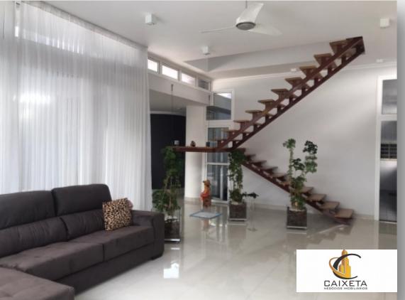 Casa de Condomínio à venda com 4 quartos, 344m² - Foto 2