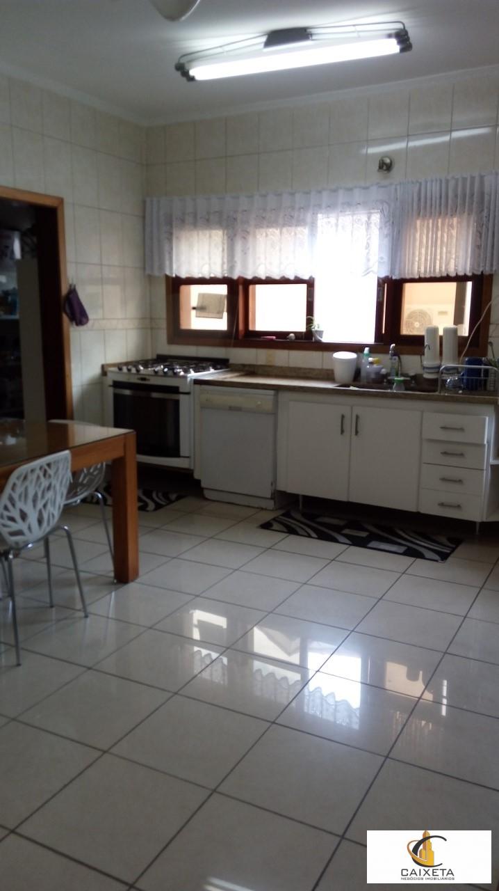 Casa de Condomínio à venda com 4 quartos, 500m² - Foto 14