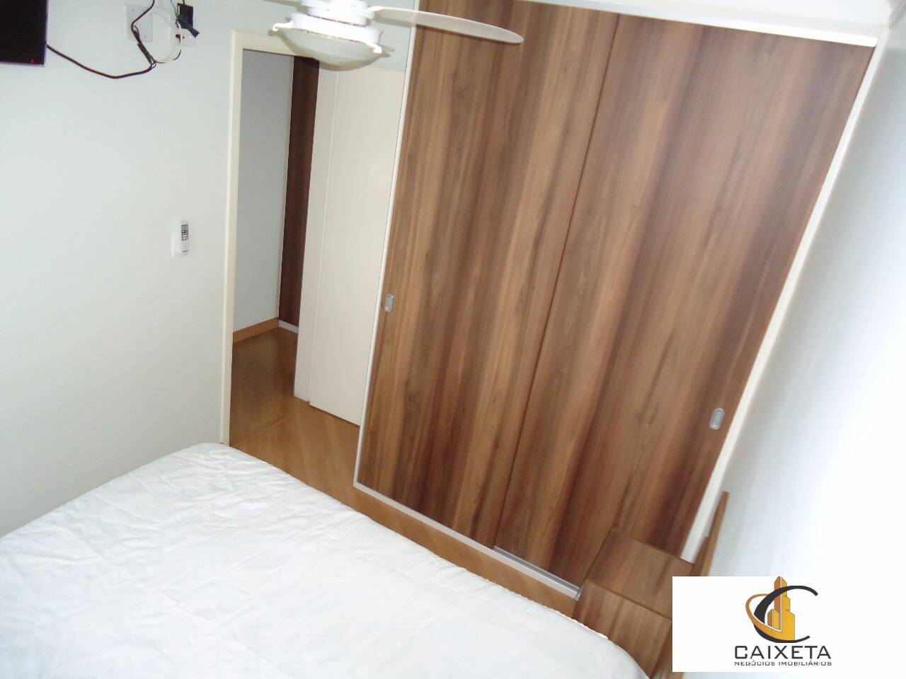 Apartamento à venda com 2 quartos, 49m² - Foto 9