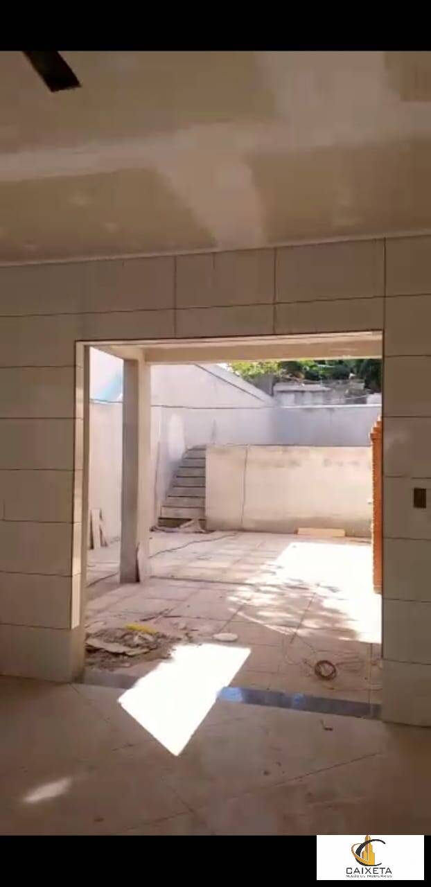 Casa de Condomínio à venda com 3 quartos, 130m² - Foto 9