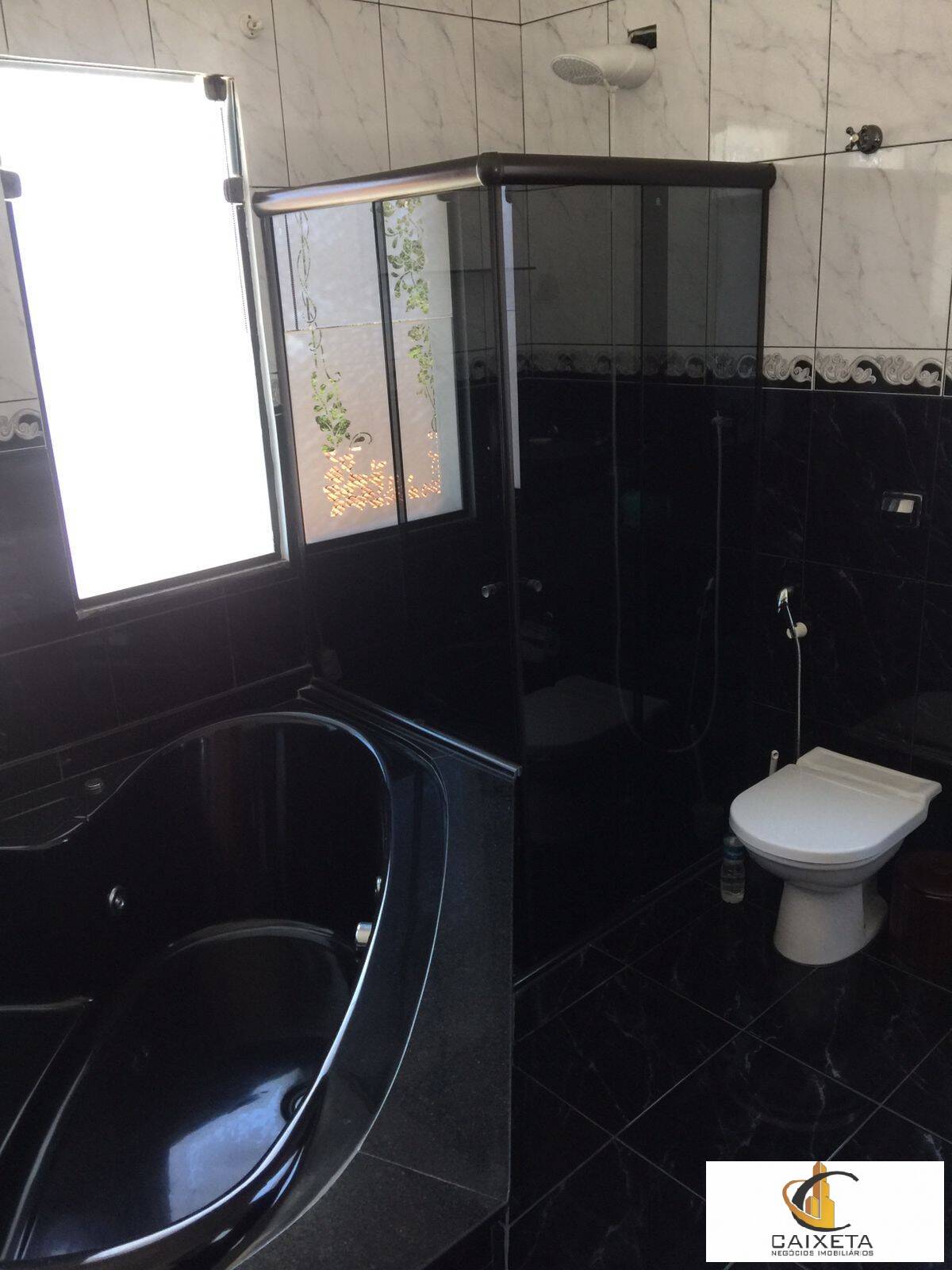 Casa de Condomínio à venda e aluguel com 5 quartos, 400m² - Foto 11