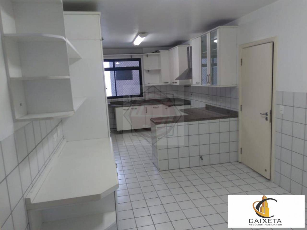 Apartamento à venda com 4 quartos, 289m² - Foto 27