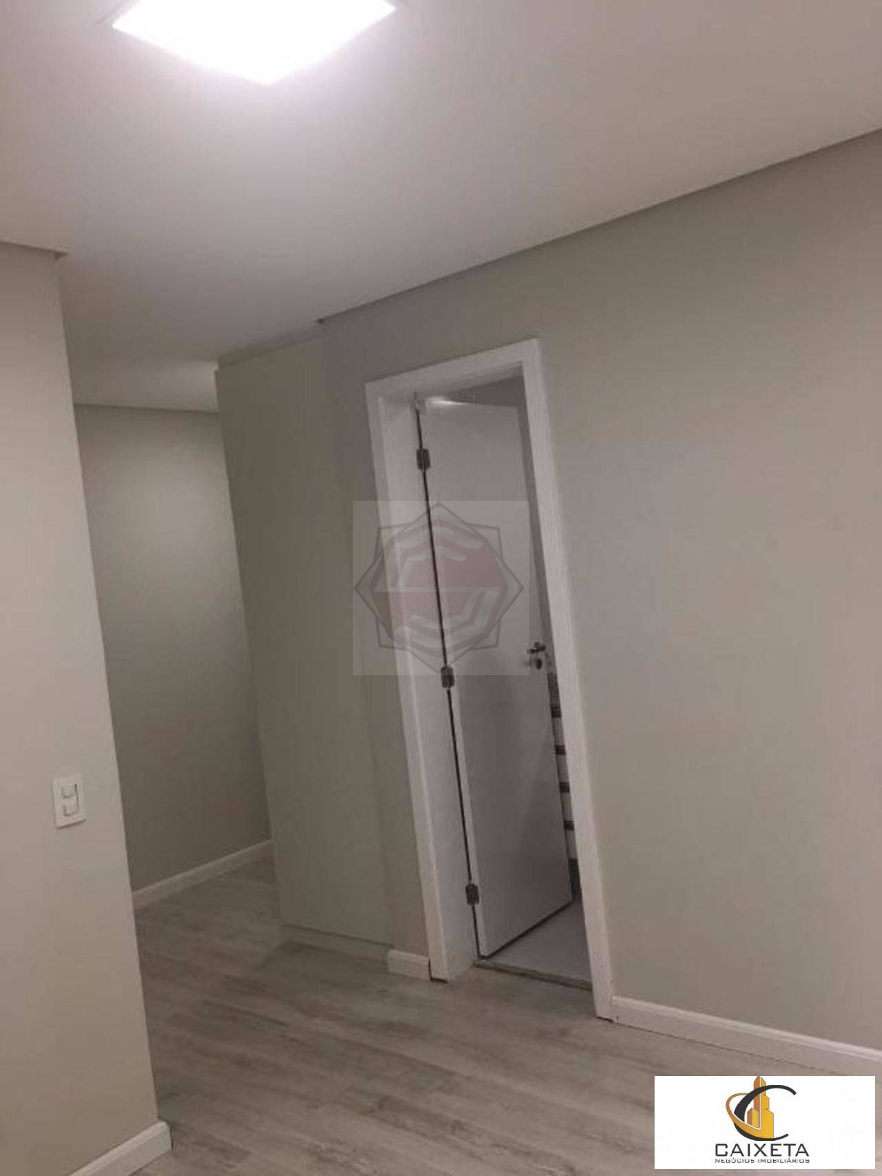 Apartamento à venda com 3 quartos, 270m² - Foto 32