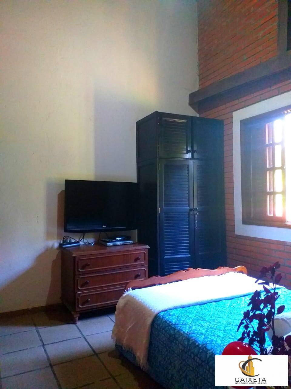 Fazenda à venda com 6 quartos, 300m² - Foto 23