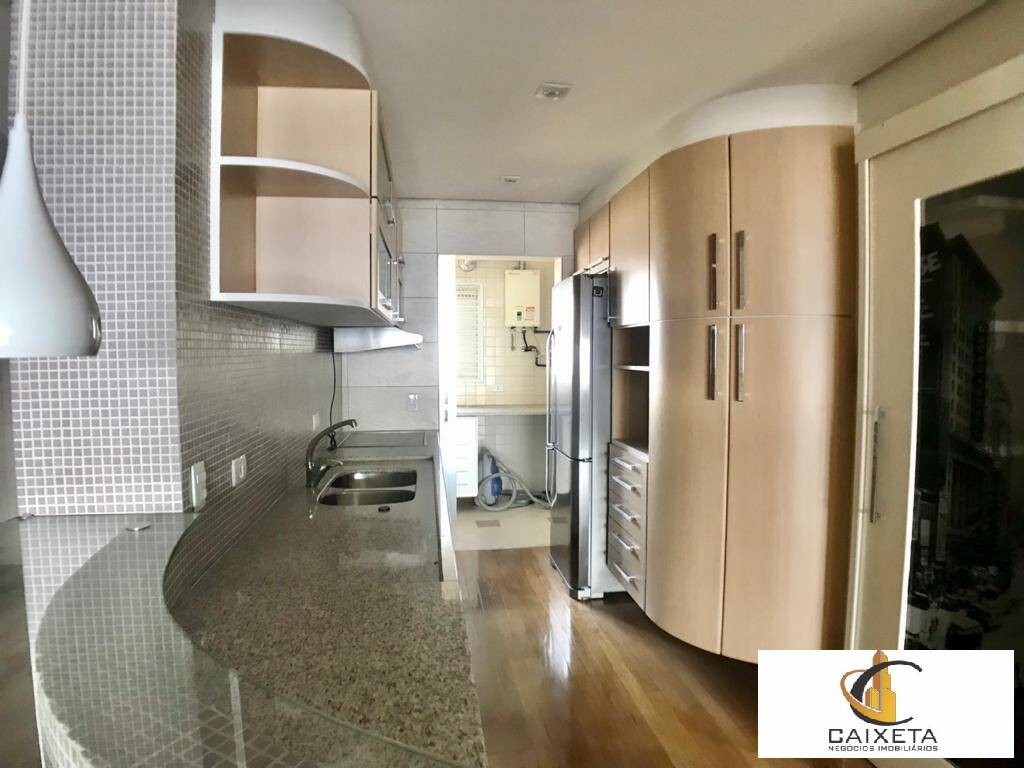 Apartamento à venda com 2 quartos, 154m² - Foto 3