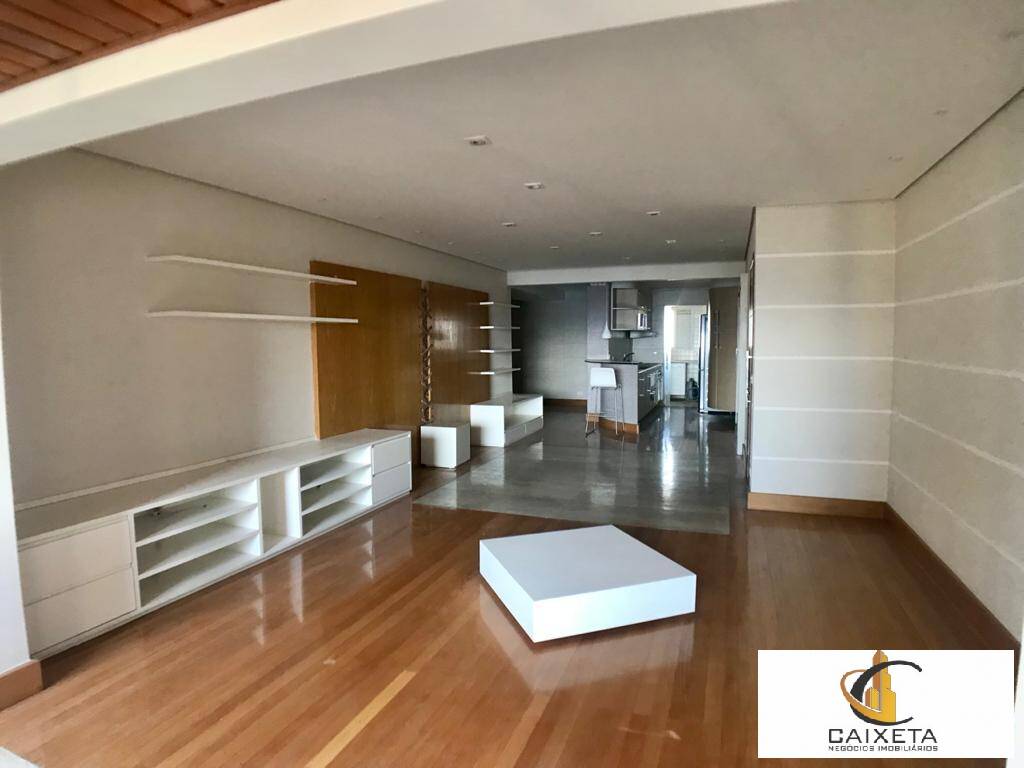 Apartamento à venda com 2 quartos, 154m² - Foto 1