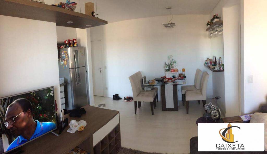 Apartamento à venda com 2 quartos, 76m² - Foto 2