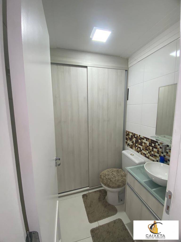 Apartamento à venda com 4 quartos, 202m² - Foto 34