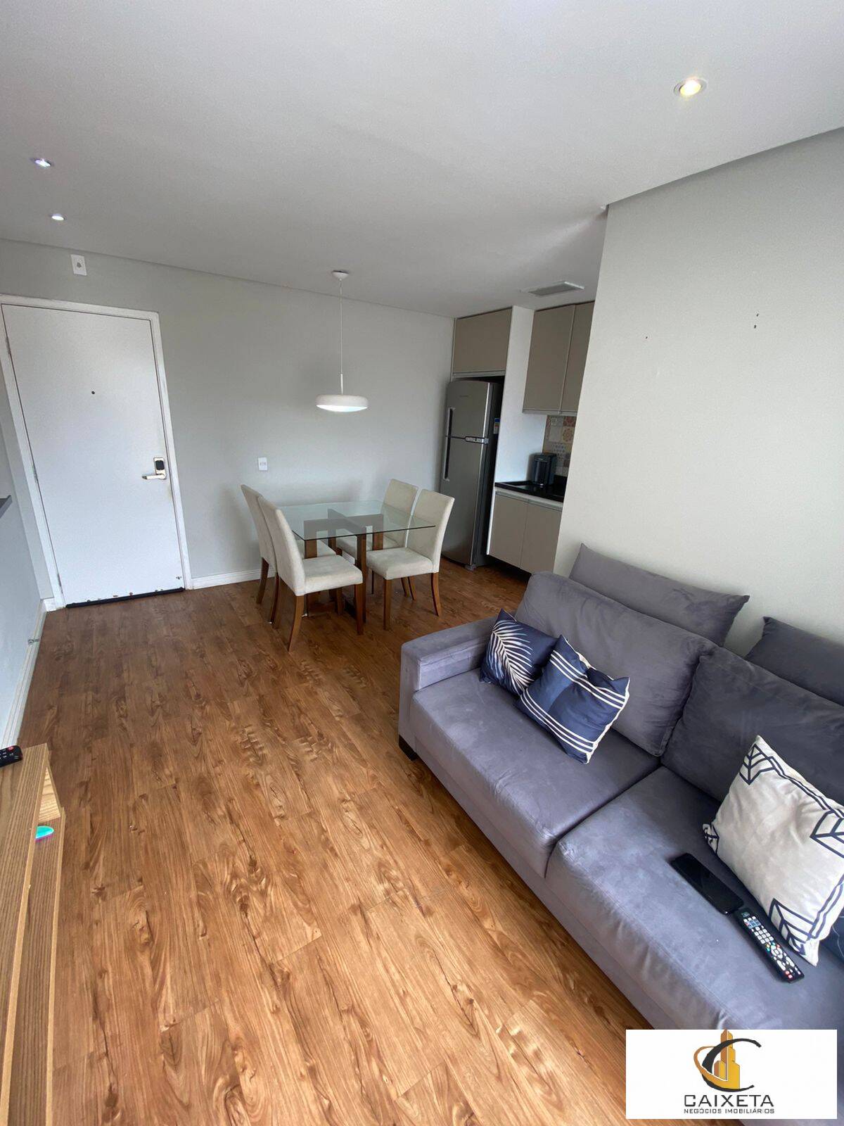 Apartamento à venda com 2 quartos, 56m² - Foto 5