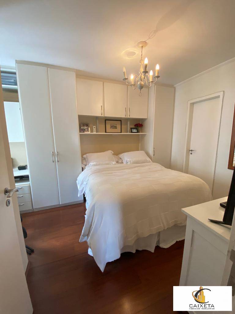 Apartamento à venda com 3 quartos, 114m² - Foto 19