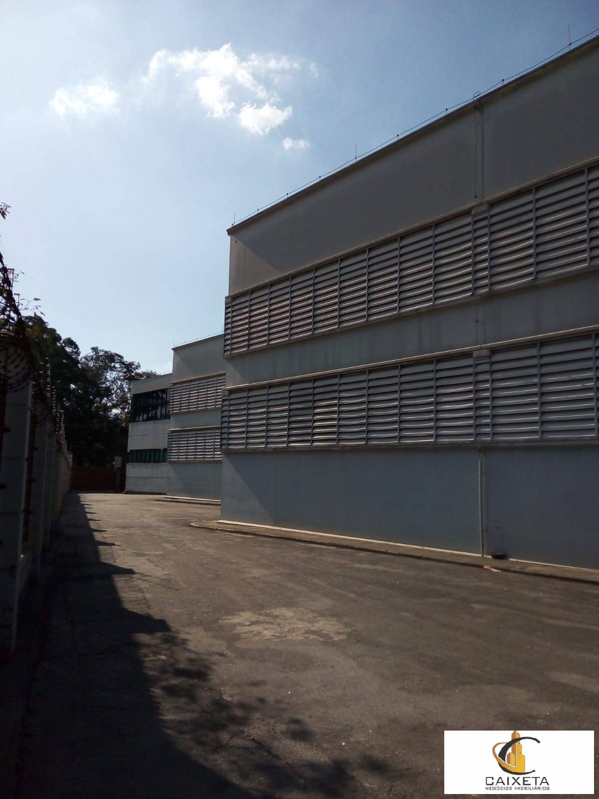 Depósito-Galpão-Armazém para alugar, 3300m² - Foto 35