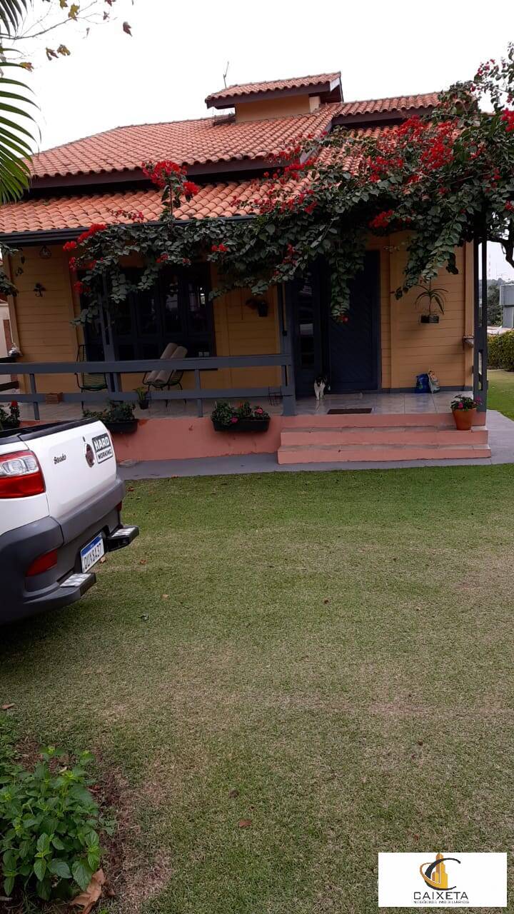 Casa de Condomínio à venda e aluguel com 3 quartos, 1005m² - Foto 4