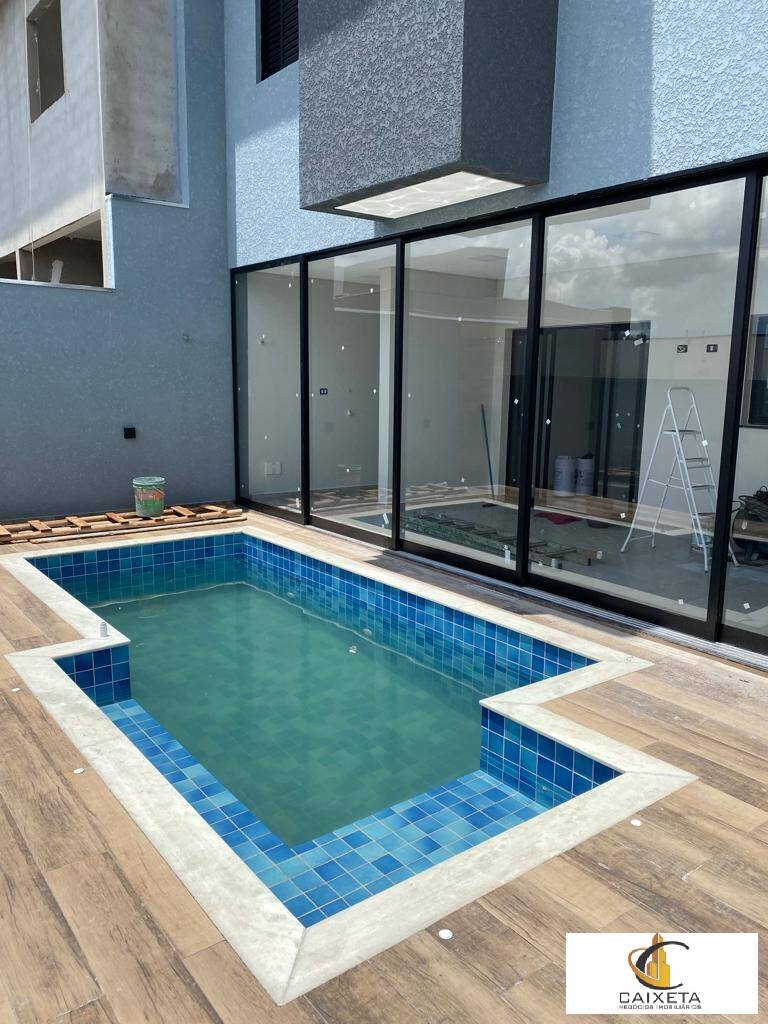 Casa à venda com 3 quartos, 169m² - Foto 9