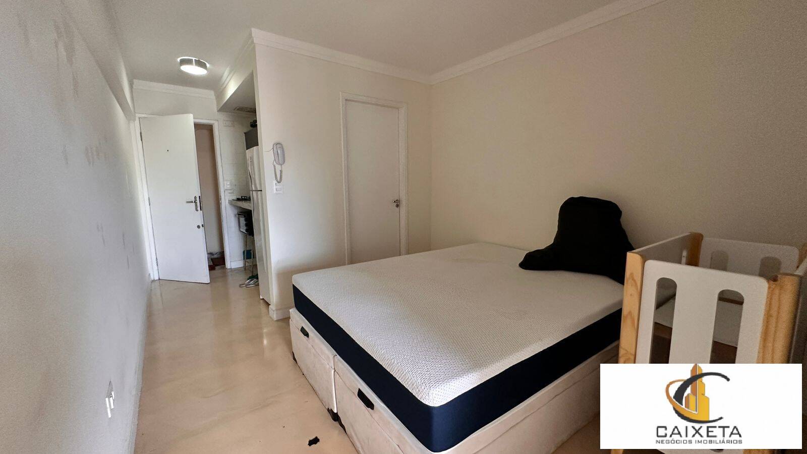 Apartamento à venda com 1 quarto, 30m² - Foto 4