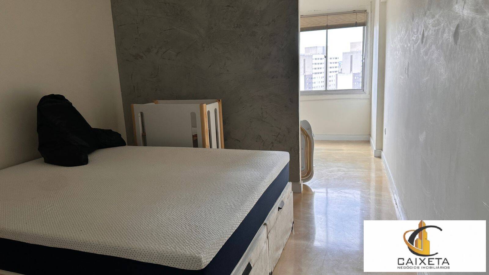 Apartamento à venda com 1 quarto, 30m² - Foto 7