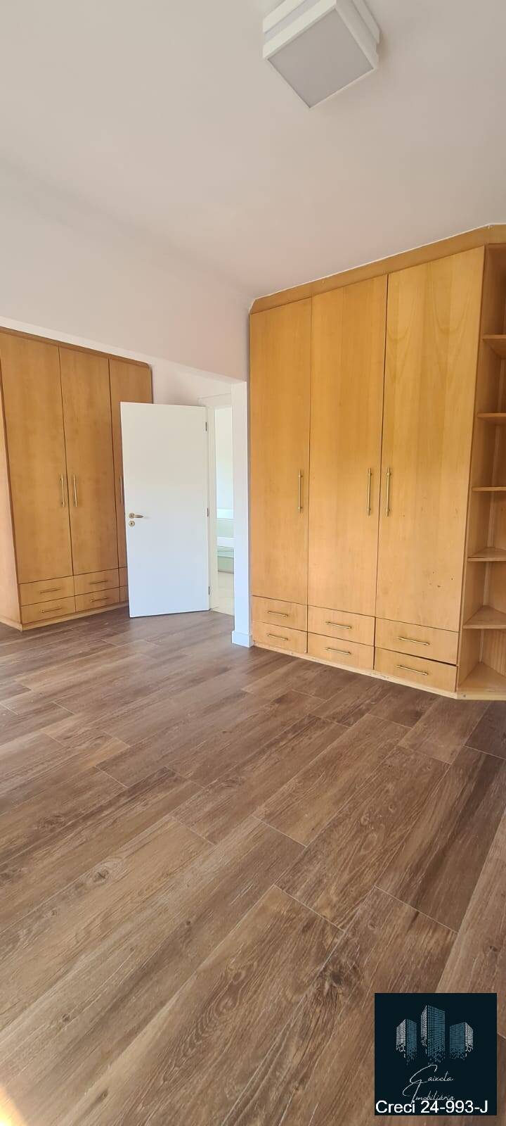 Casa à venda com 4 quartos, 600m² - Foto 15