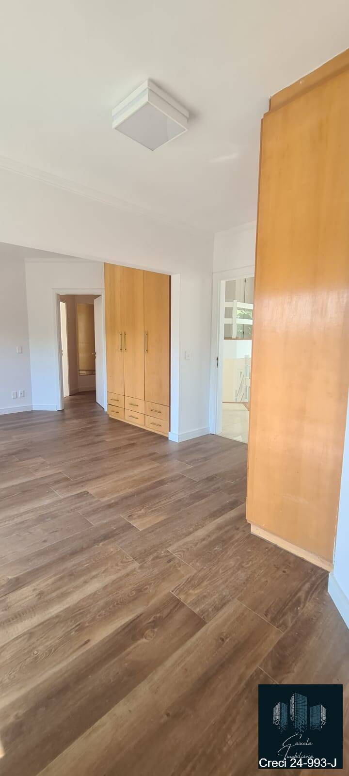 Casa à venda com 4 quartos, 600m² - Foto 14