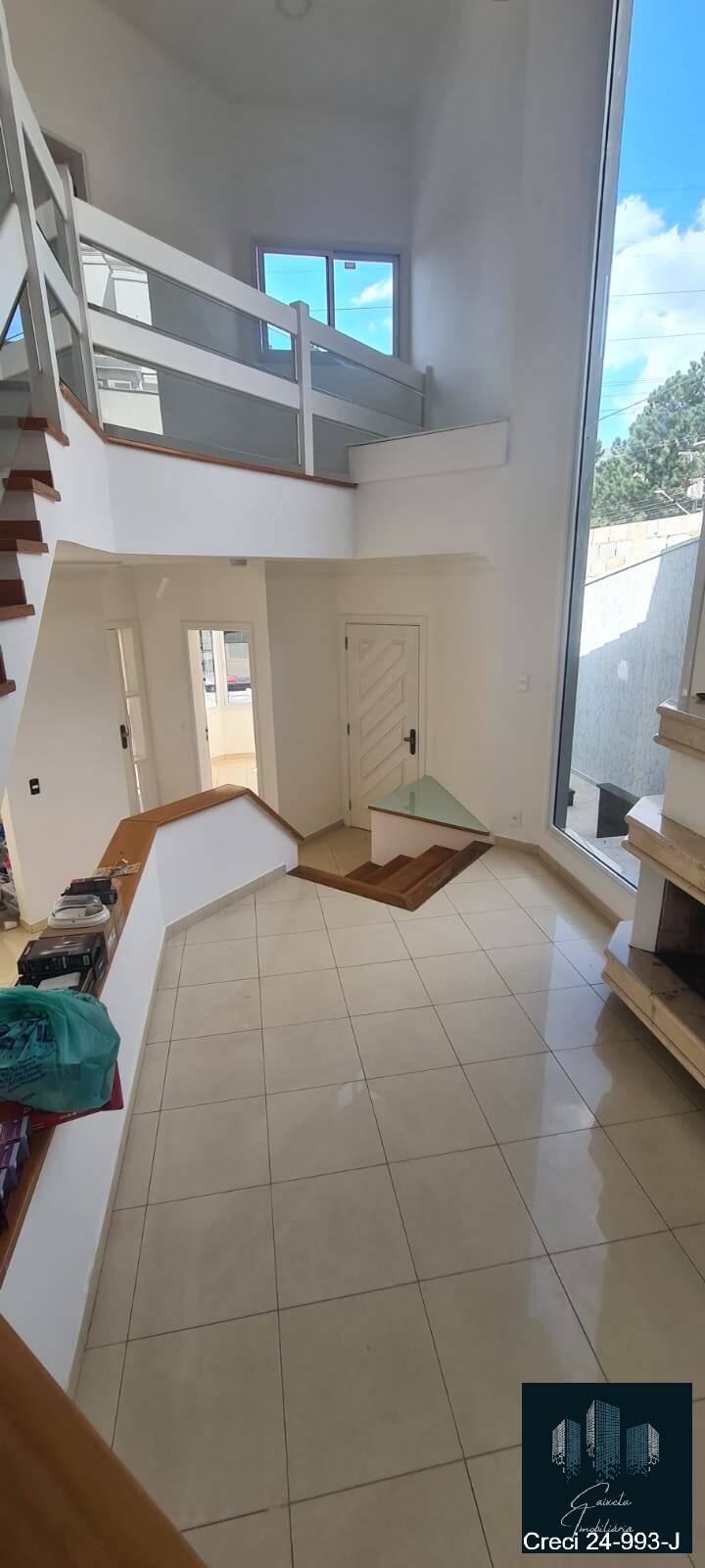 Casa à venda com 4 quartos, 600m² - Foto 8