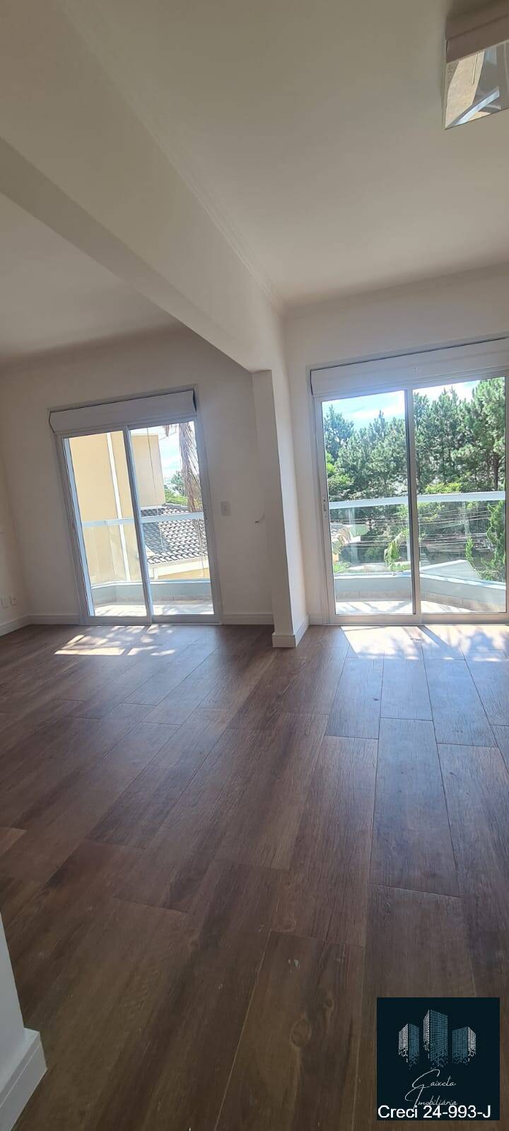 Casa à venda com 4 quartos, 600m² - Foto 12