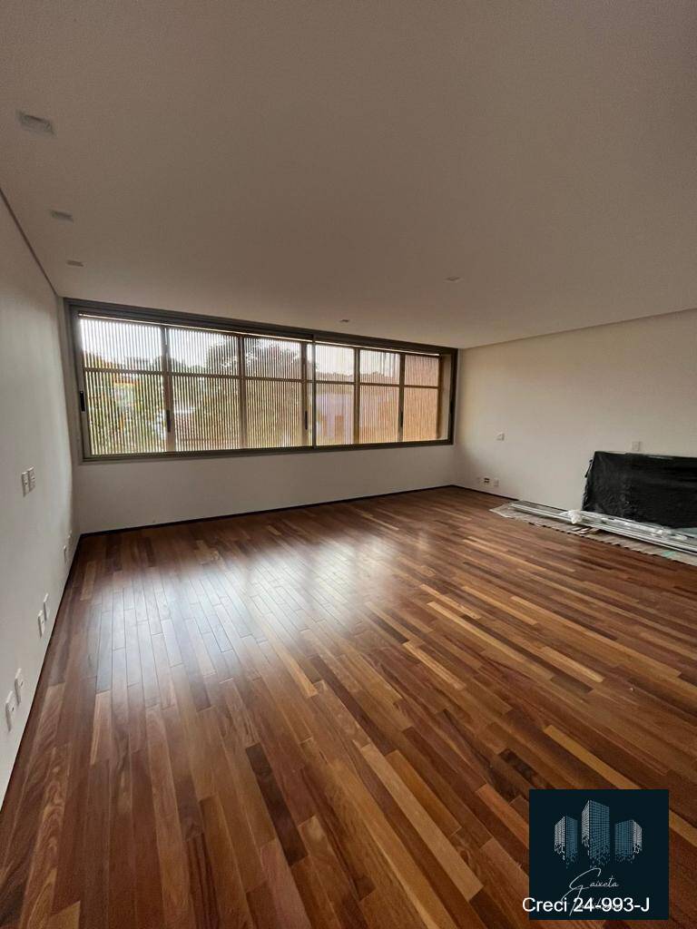 Casa de Condomínio à venda com 4 quartos, 622m² - Foto 13