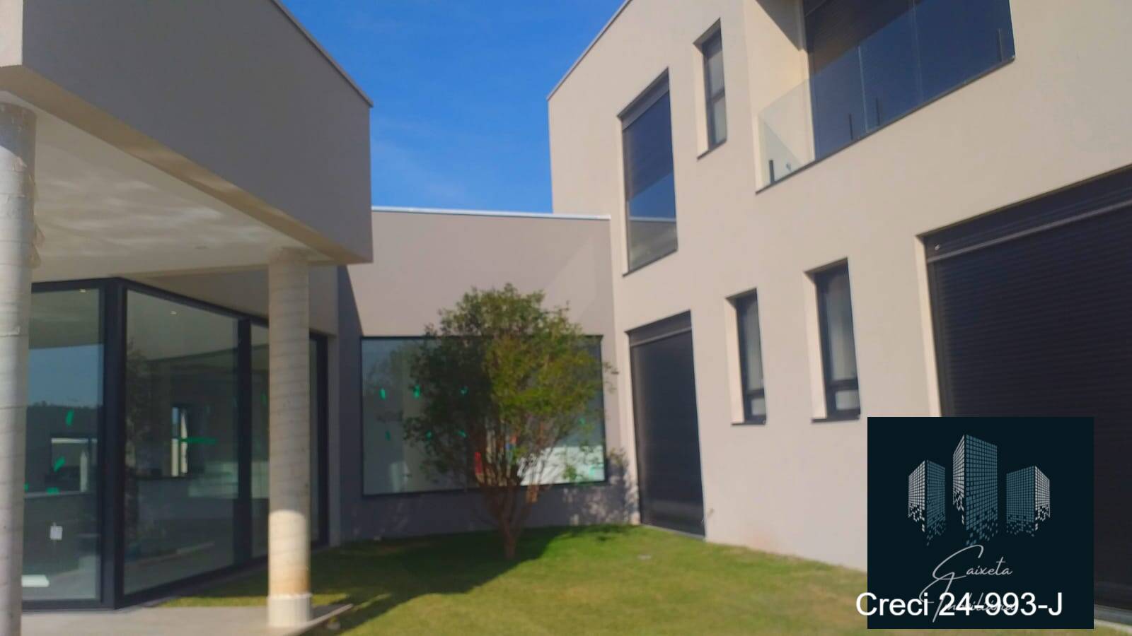 Casa de Condomínio à venda com 4 quartos, 400m² - Foto 35