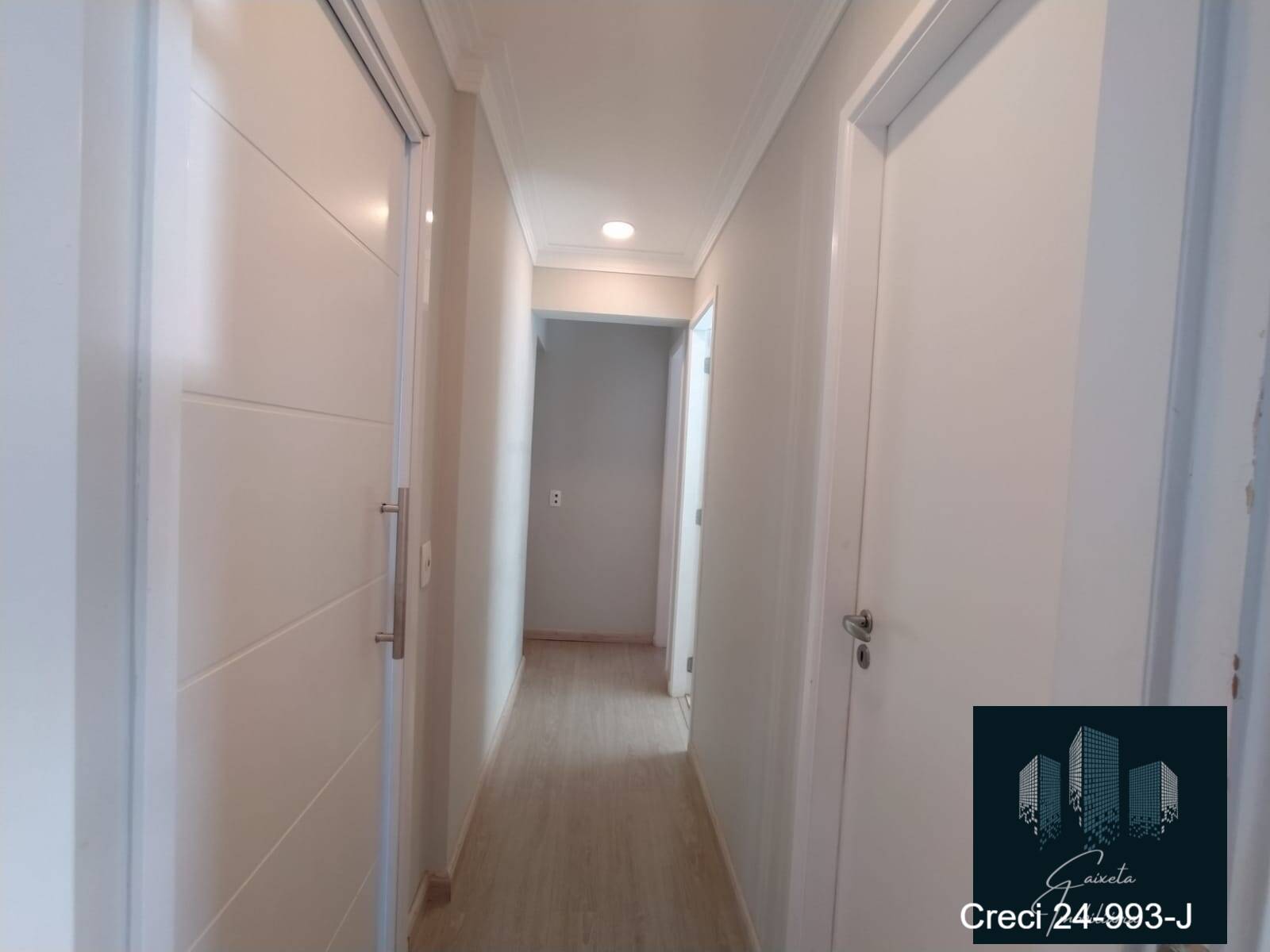 Apartamento à venda com 3 quartos, 155m² - Foto 23