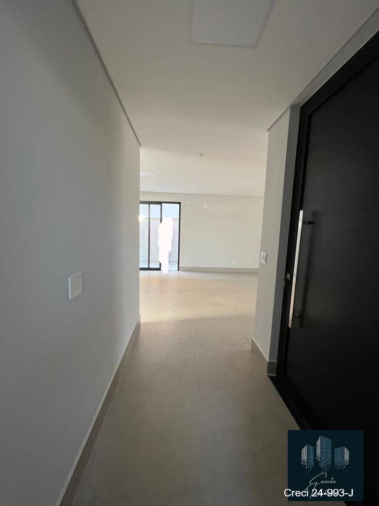 Casa de Condomínio à venda com 4 quartos, 200m² - Foto 13