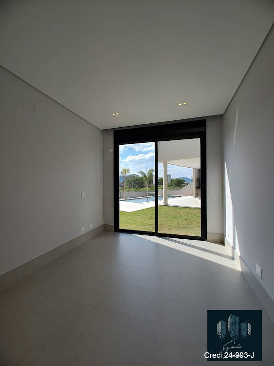 Casa de Condomínio à venda com 4 quartos, 400m² - Foto 97