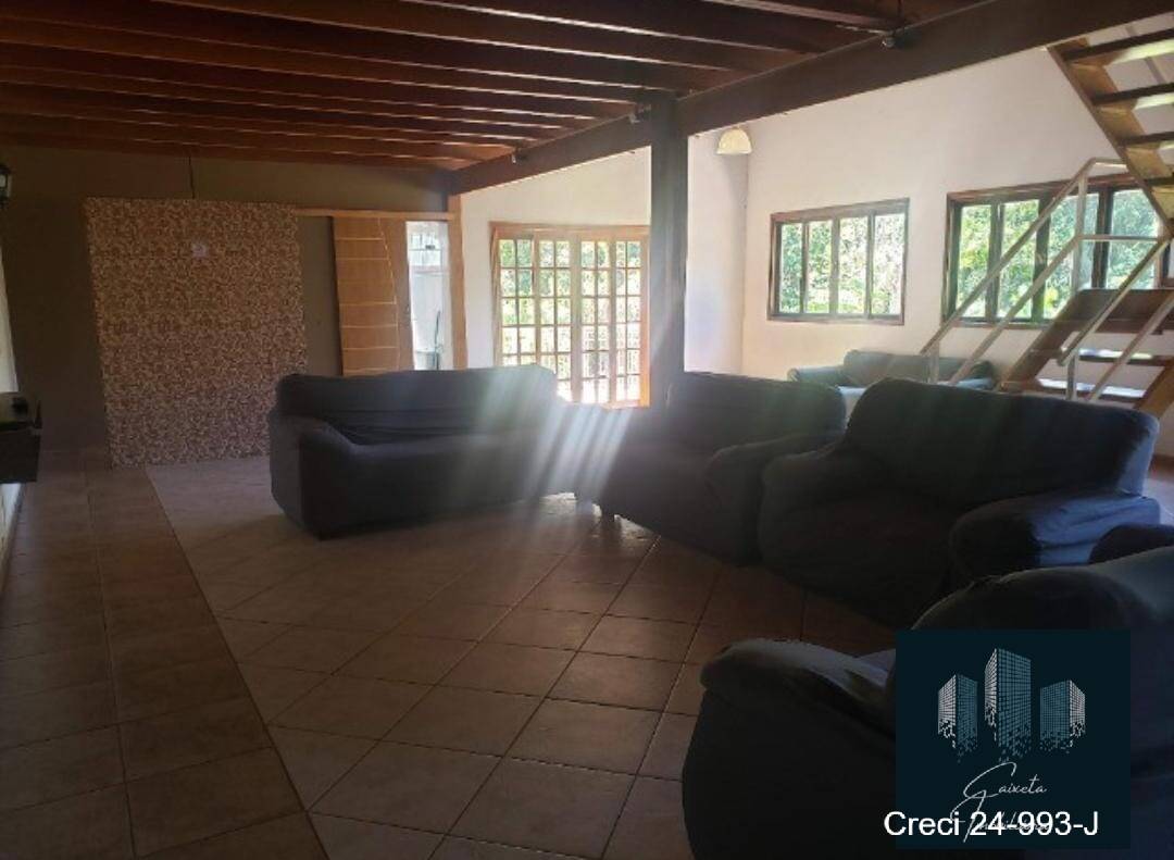 Fazenda à venda com 4 quartos, 2700m² - Foto 14