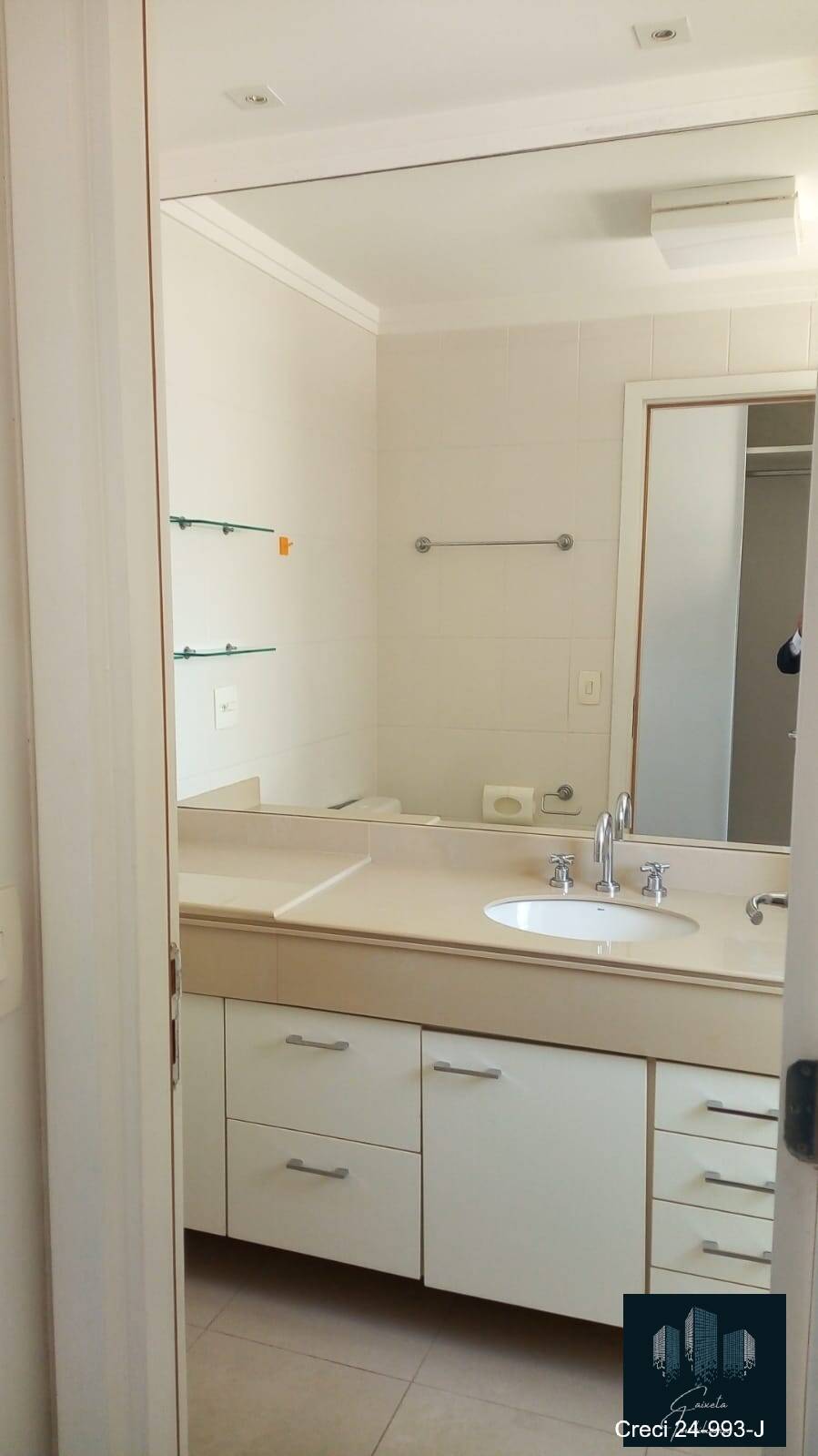 Apartamento à venda com 3 quartos, 133m² - Foto 15