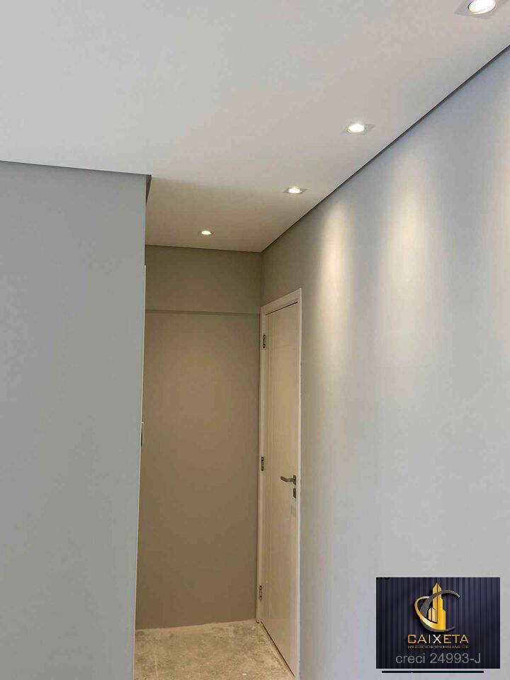 Apartamento à venda com 3 quartos, 110m² - Foto 4