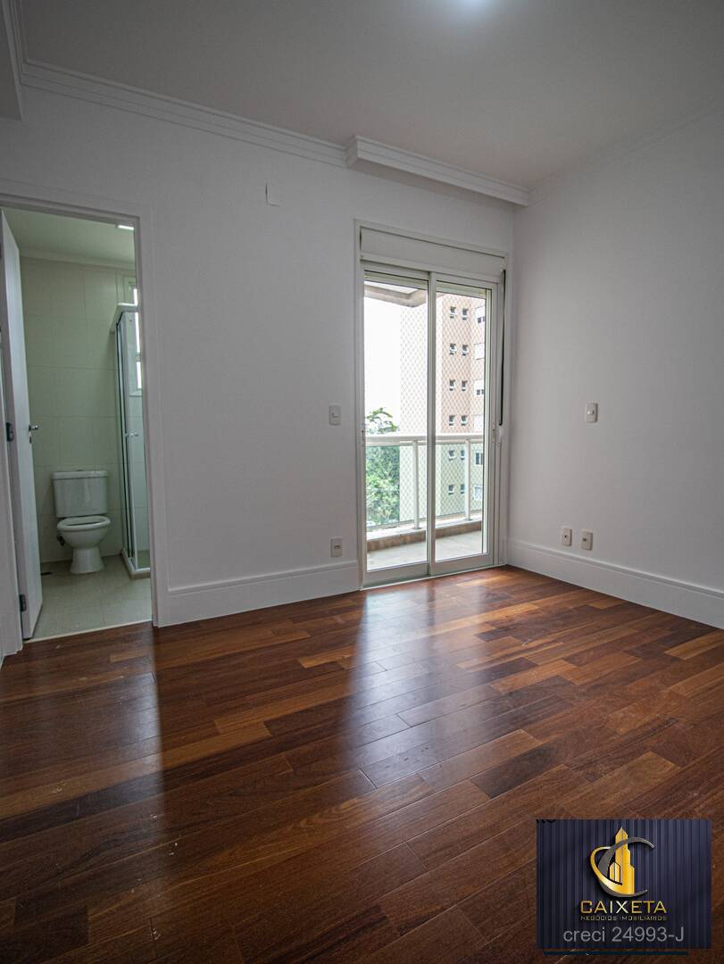 Apartamento à venda com 3 quartos, 172m² - Foto 12