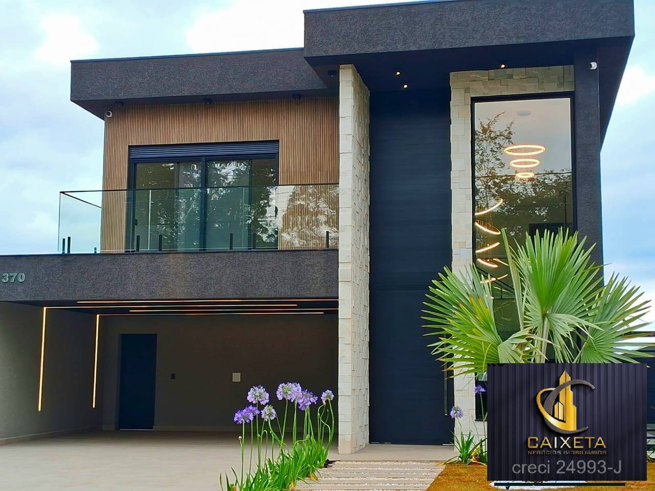 Casa de Condomínio à venda com 3 quartos, 341m² - Foto 2