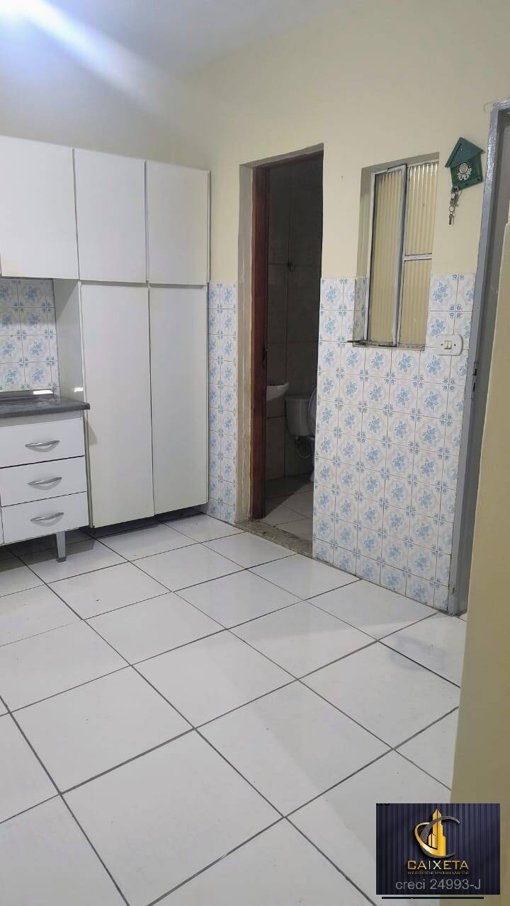 Casa à venda com 5 quartos, 180m² - Foto 20