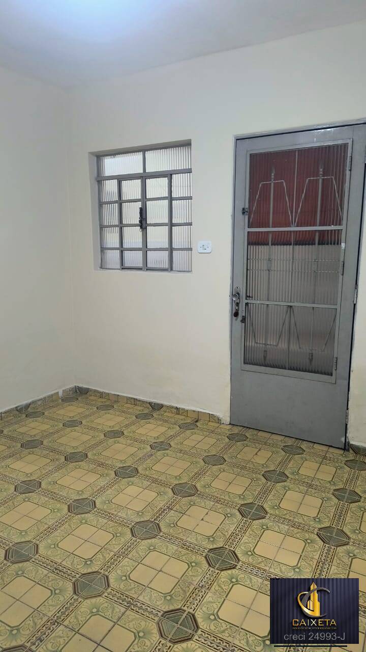 Casa à venda com 5 quartos, 180m² - Foto 24