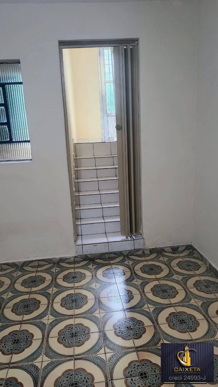 Casa à venda com 5 quartos, 180m² - Foto 33