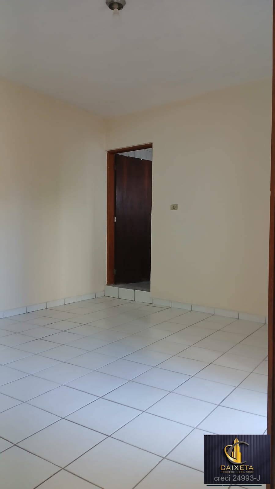 Casa à venda com 5 quartos, 180m² - Foto 37