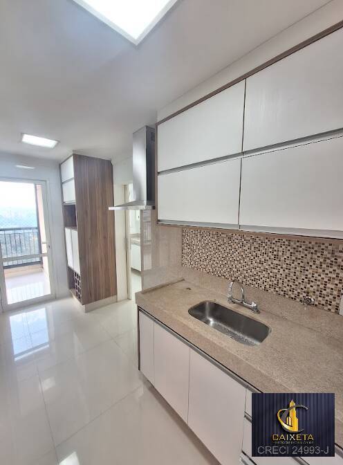 Apartamento à venda com 3 quartos, 94m² - Foto 5