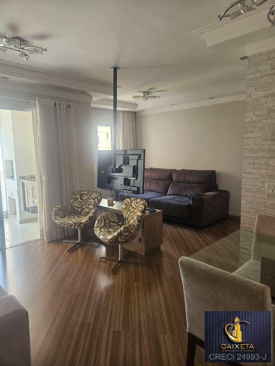 Apartamento à venda com 2 quartos, 85m² - Foto 1