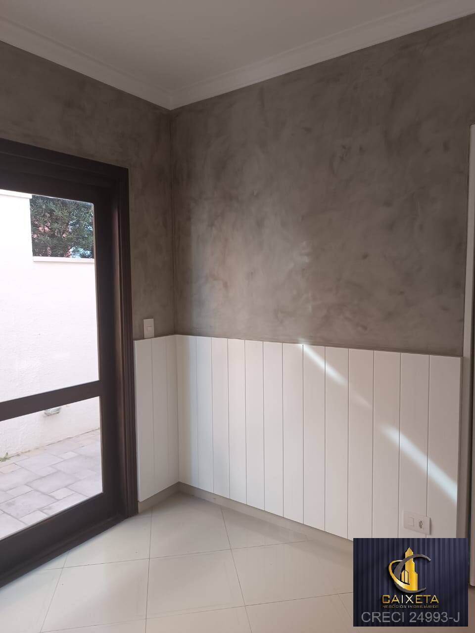 Casa de Condomínio para alugar com 4 quartos, 380m² - Foto 10